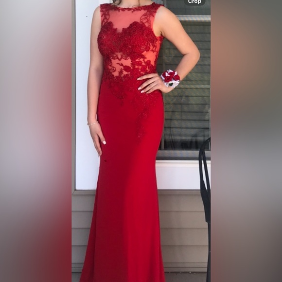 Prom dress red - Picture 1 of 3
